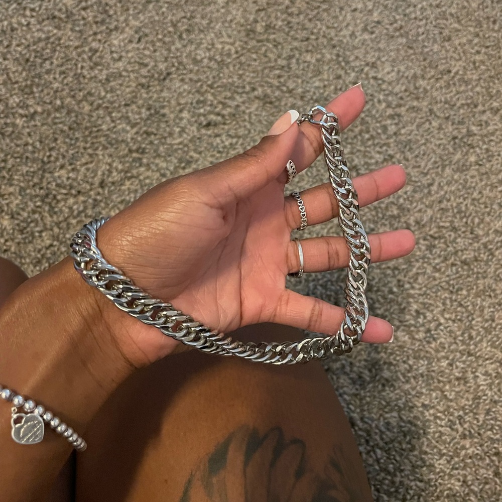 F21 Sliver Chain